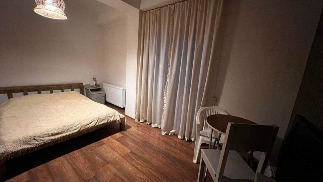 Hotel Mgzavrebi Bakoerjani Buitenkant foto