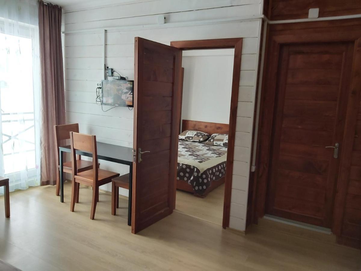 Hotel Mgzavrebi Bakoerjani Buitenkant foto